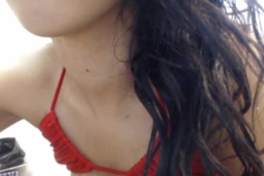 Sex Cam Model Shows off her body